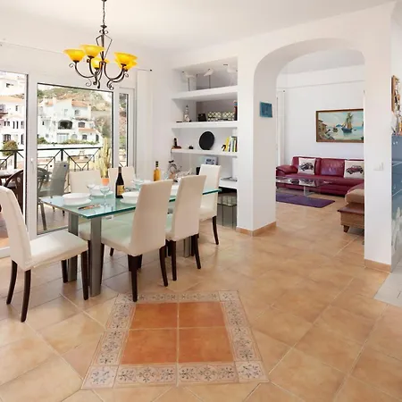Miramar Burriana 10 Pax Nerja