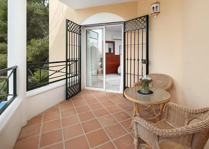 Miramar Burriana 10 Pax